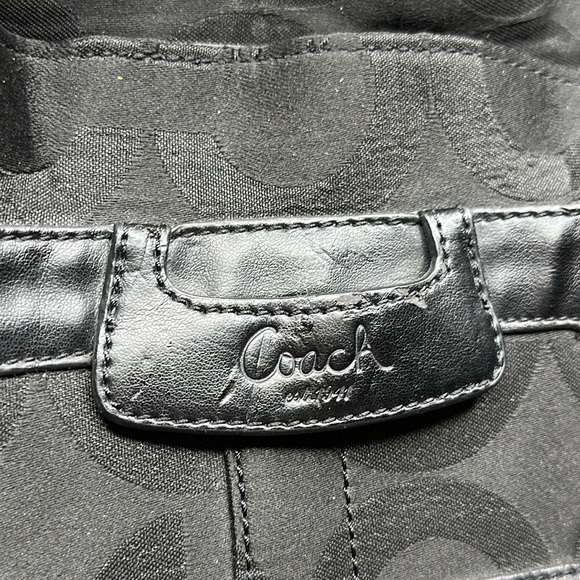 COACH modern C logo Shoulder Satchel Bag in Black - Picture 8 of 13